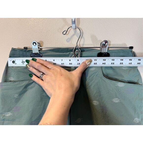 Patagonia Sage Green Western Print Dirt Craft Bike Shorts Women's Size 6 - Picture 12 of 14